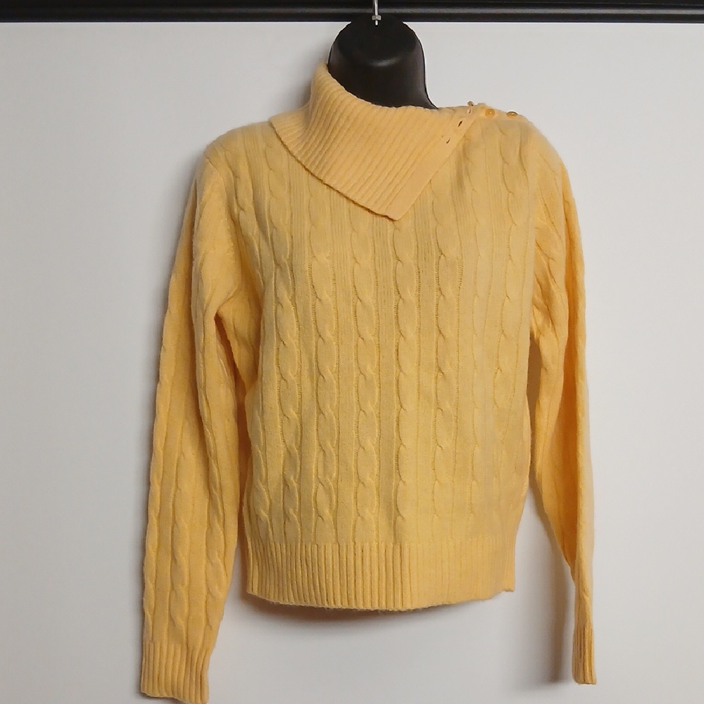 Valerie Stevens Women Cowl Neck Cable knit Longsleeve Sweater in Soft Yellow NWT - Picture 1 of 8